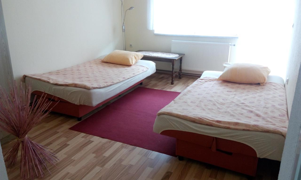 Apartments Hills Cukovi Екстер'єр фото