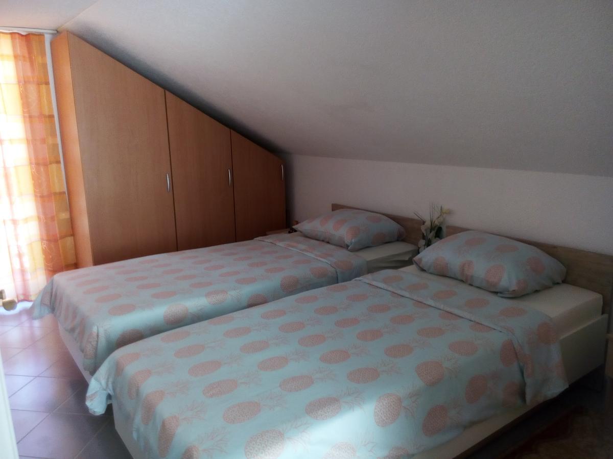 Apartments Hills Cukovi Екстер'єр фото